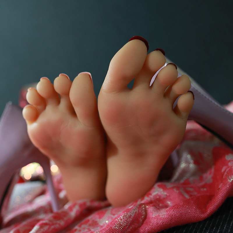 仿真足模37码女脚美足丝袜脚模腿模特硅胶道具玉足模型道具37d
