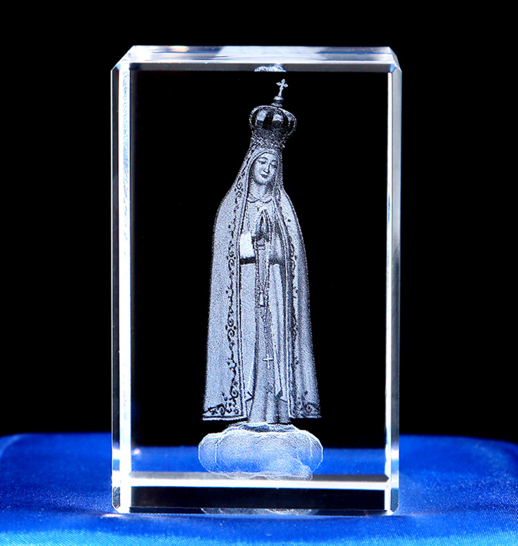 欧洲葡萄牙旅游纪念品法蒂玛圣母水晶内雕摆件基督教礼品fátima