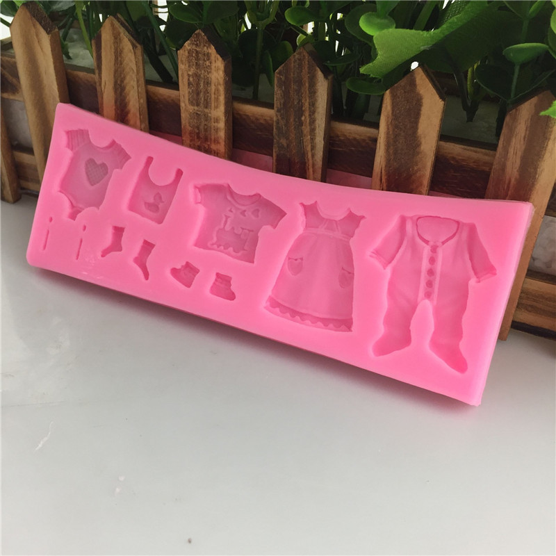 diy可爱迷你婴儿衣服造型滴胶硅胶模具手工翻糖蛋糕模具 翻糖工具