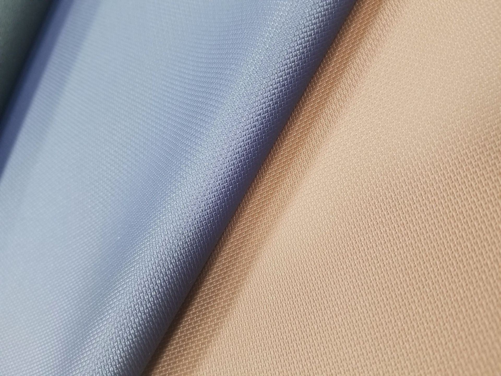 皮膜压纹复合面料