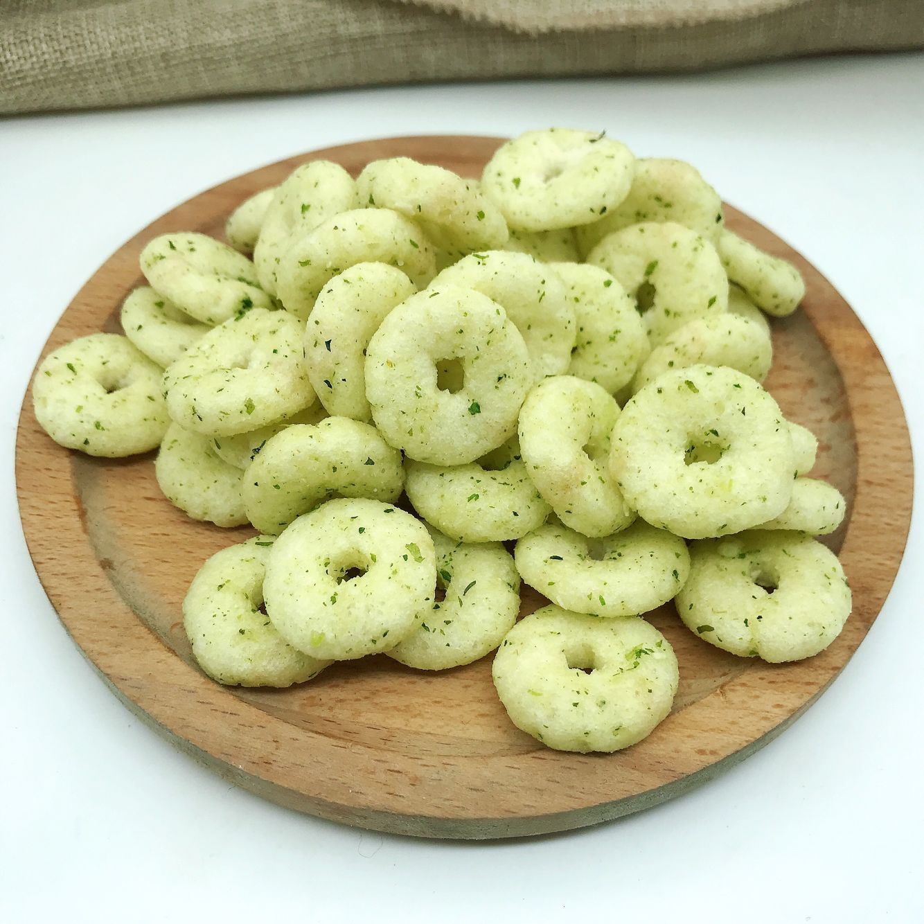 沛丰蔬菜圈零食膨化营养素食洋葱圈整箱办公室儿童休闲零食品批发