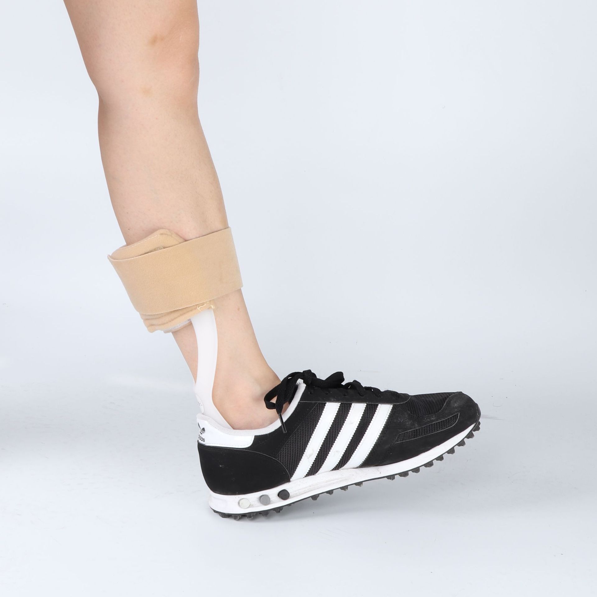 厂家直售 足托足下垂矫形器 afo术后足踝托足内外翻中风偏瘫康复