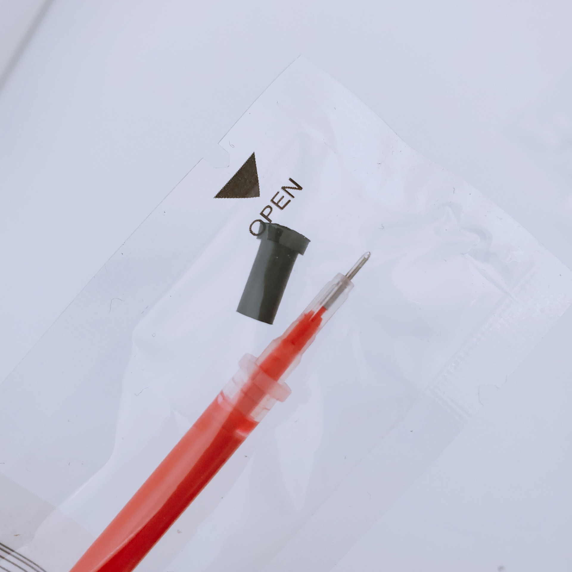 爱好文具新品gr002通用全针管书写0.2黑色红色中性笔芯 学生笔芯