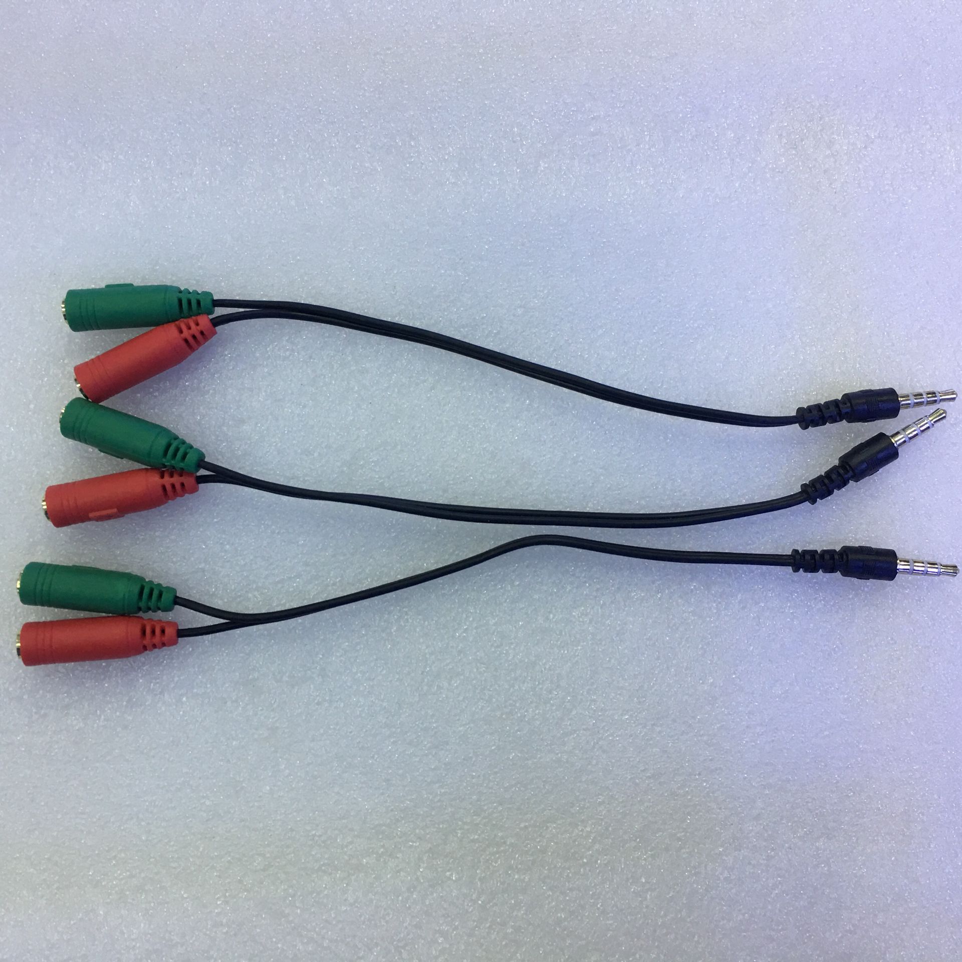 5一分二 话筒k歌音频线