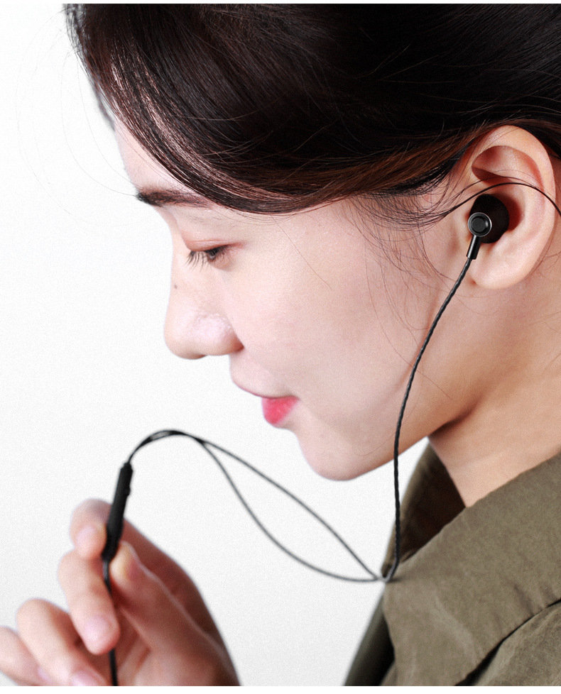 remax rm-711线控耳机迷你有线重低音通话音乐入耳式可爱女生通用