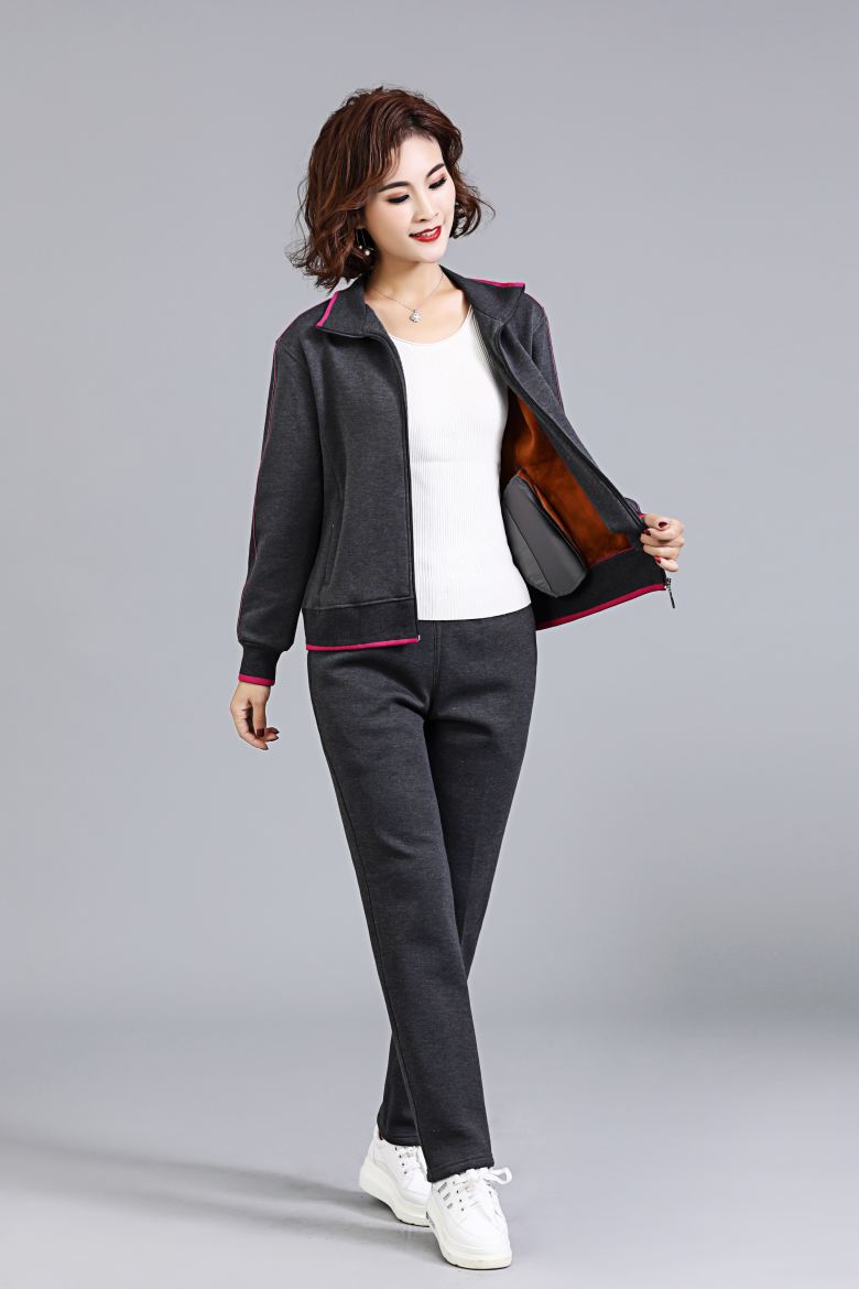 批发中老年运动套装女春秋宽松大码女士运动服休闲装