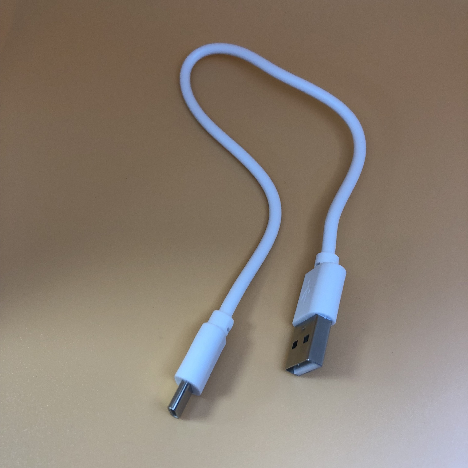 厂家直销 适用于type-c充电线乐视充电线 移动电源充电宝线 快充