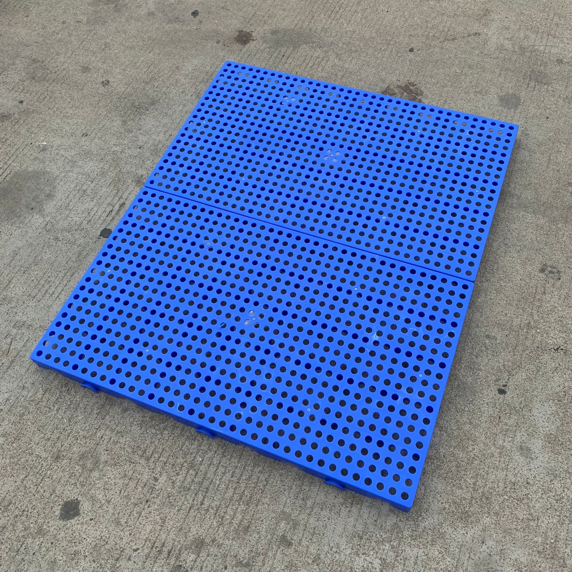 防潮板300*300塑料垫仓板可拼接组合式防滑垫仓板垫脚板纸箱垫板