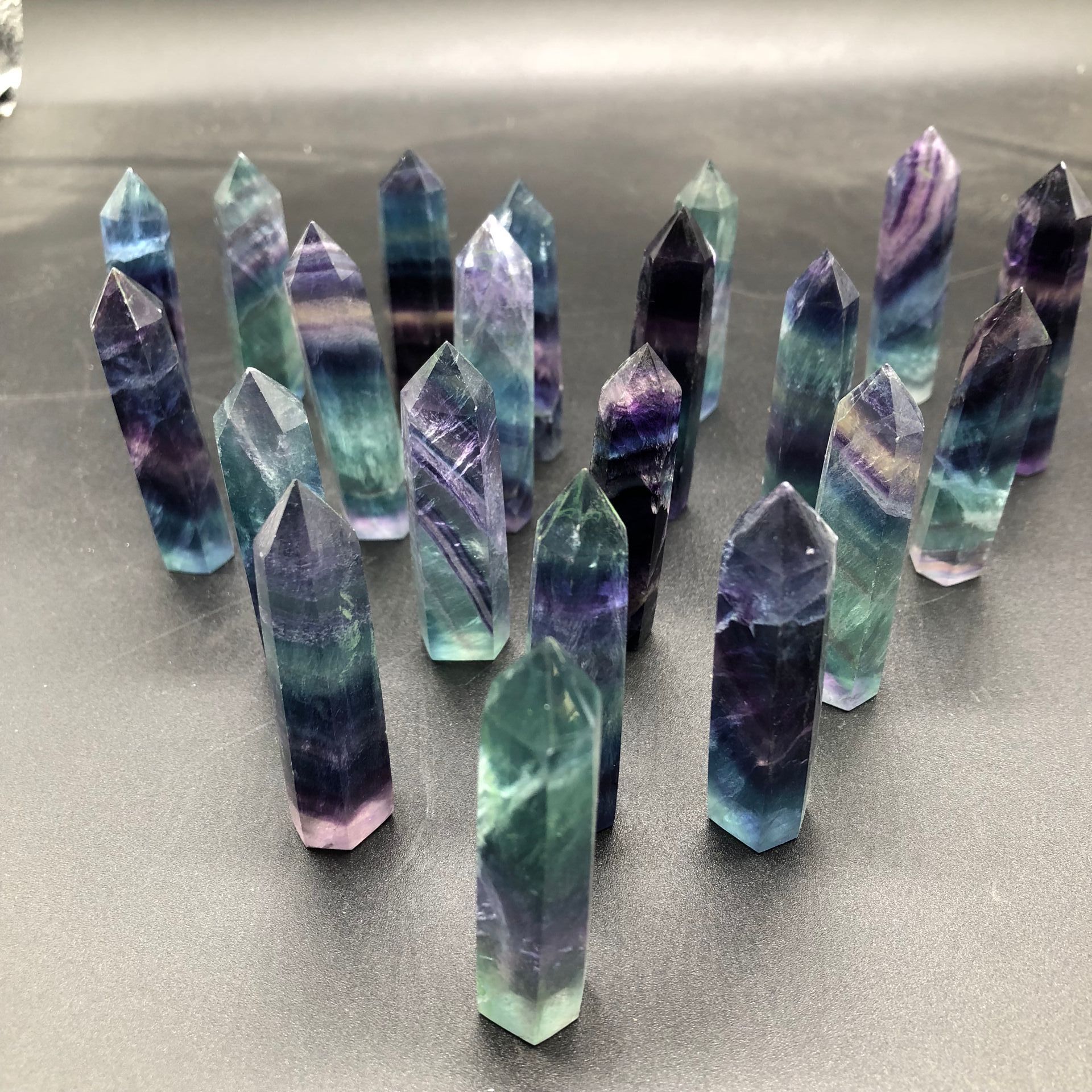 天然七彩萤石水晶柱单尖 七彩水晶摆件 水晶体透水晶柱 厂家直销