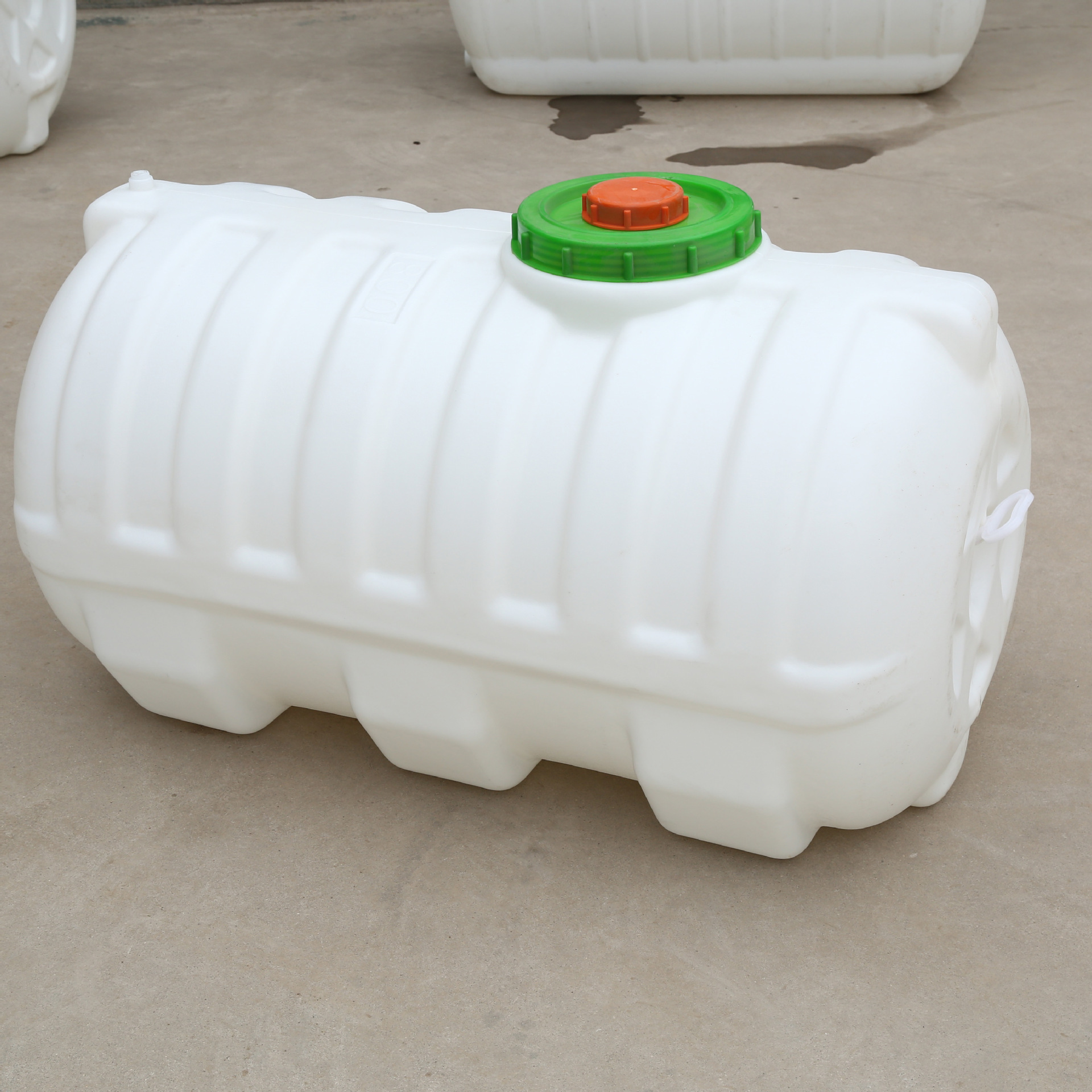 800#卧式塑料水桶酵素桶储水罐储水桶民用桶酒精桶蜂蜜桶塑料水箱