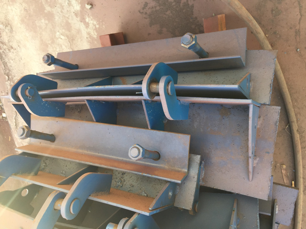 隧道衬砌台车二衬台车端头翻转式钢模止水带夹具仰拱堵头钢模板-阿里