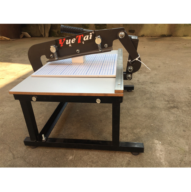 特价供应500皮革布料样版机 布样裁切机 优质服装样品布样裁边机