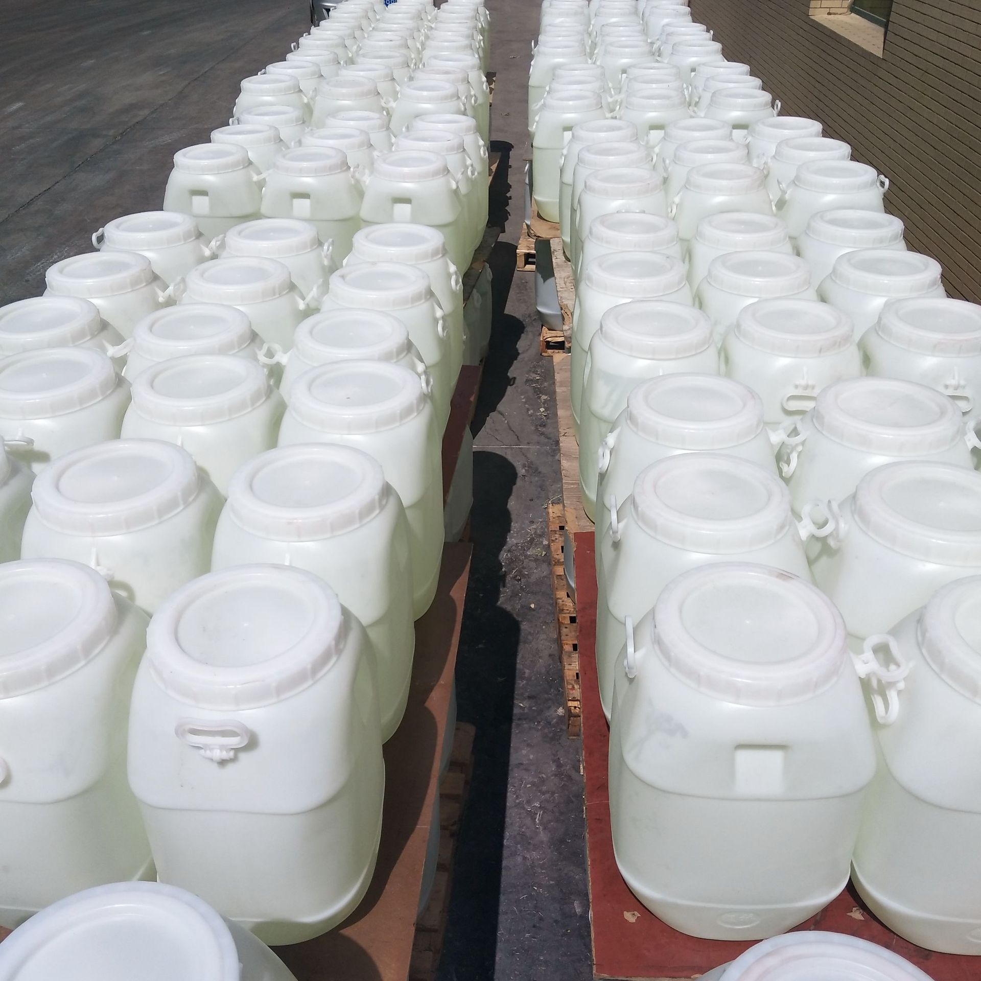 现货供应 优质果葡糖浆 f55 f42 蜂蜜专用甜味剂食品果葡糖浆