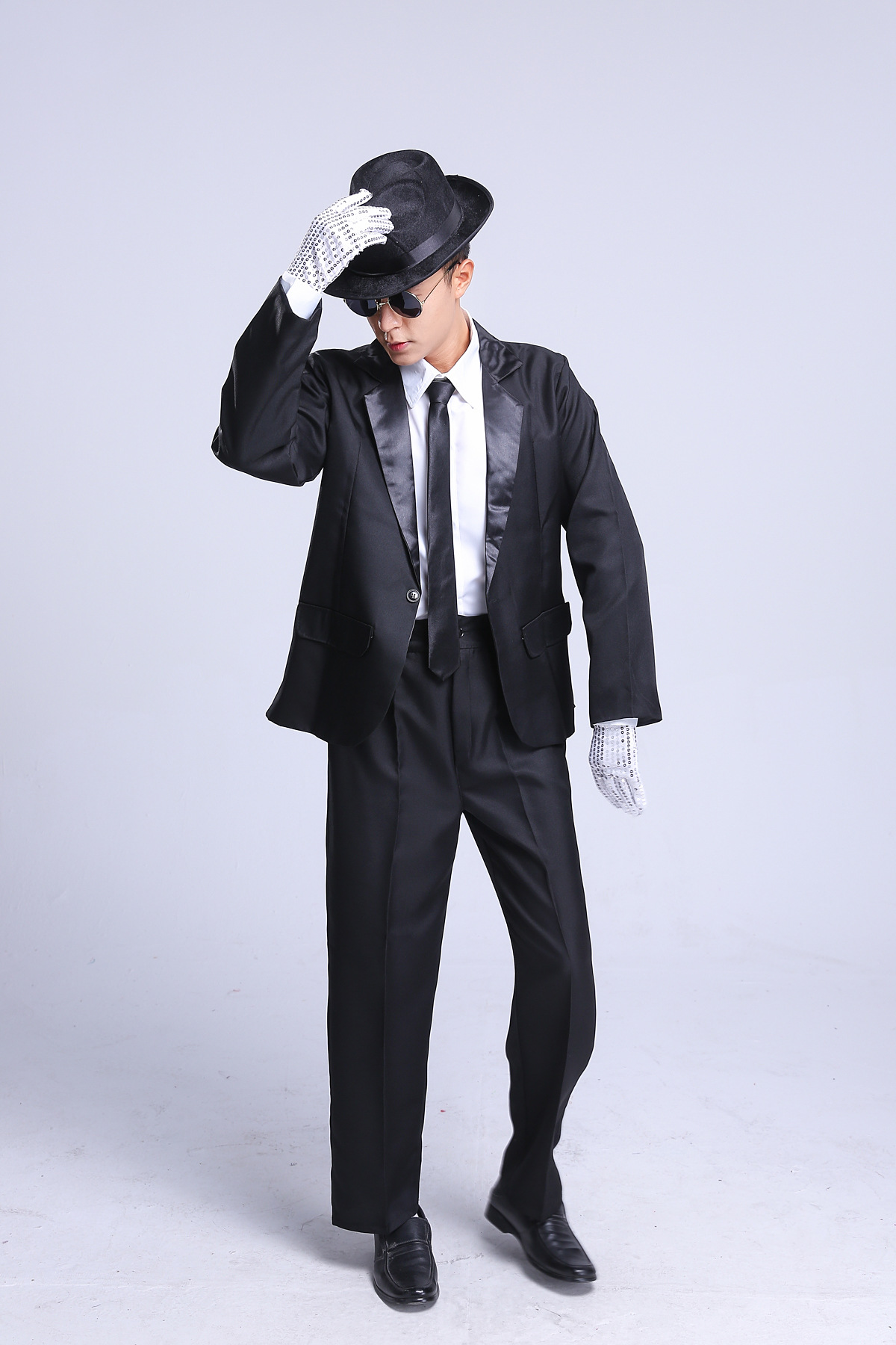 迈克尔杰克逊演出服男女款杰克逊模仿服装比利金mj舞蹈表演服套装