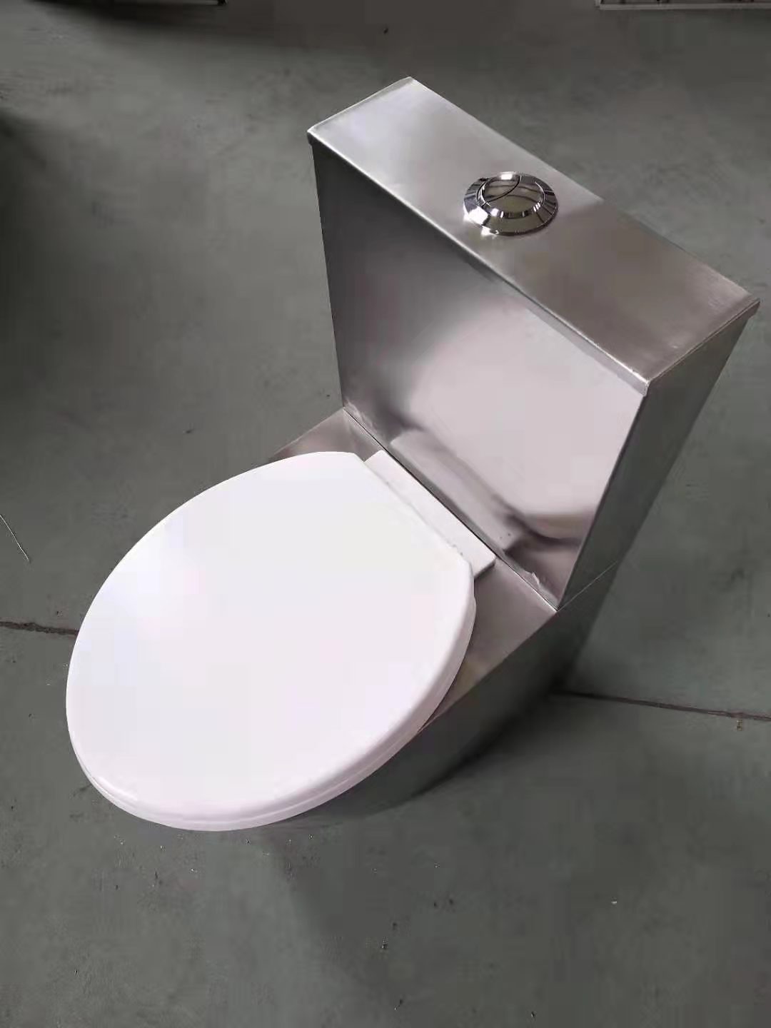 304不锈钢带水箱款座便器 马桶 厂家生产现货供应