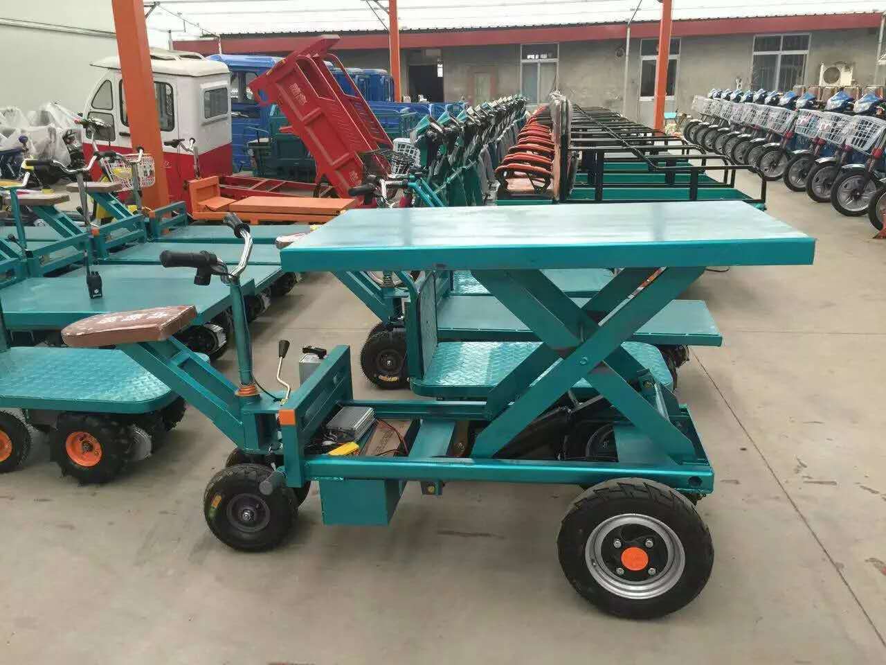 电动平板手推车 建筑工地农用蔬菜市场平板运输车拉货车厂家直销