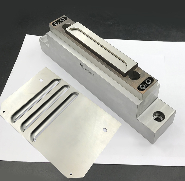 川品东莞普通冲床成型闭式百叶窗 定制数控折弯机百叶窗模具150mm