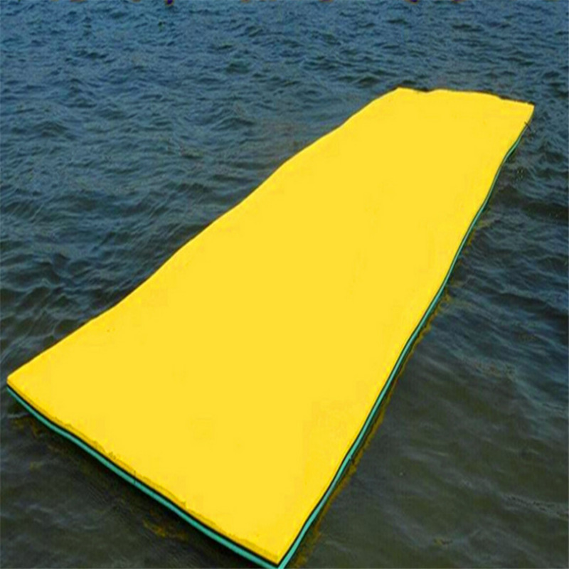 工厂直销xpe/eva水上浮毯游泳坐骑泡棉 水上做游戏冲关快跑漂浮床