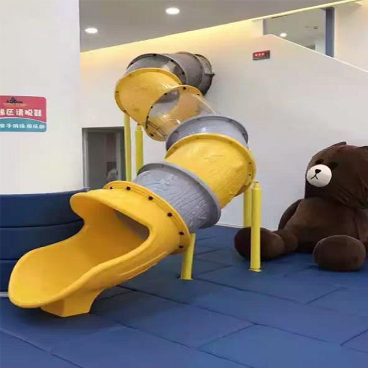 商场儿童塑料半透明滑梯定制 大型幼儿园滑梯户外厂家