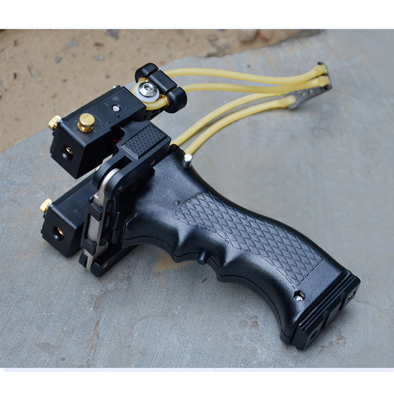 厂家直销批发郑州经济版绿光警犬弹弓精准弹工户外红外激光瞄代发