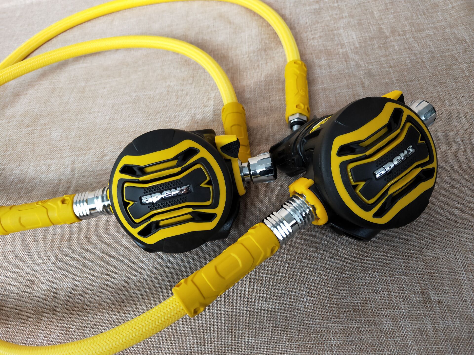 apeks xtx50 xtx40呼吸调节器 备用二级头进口潜水呼吸器包邮正品