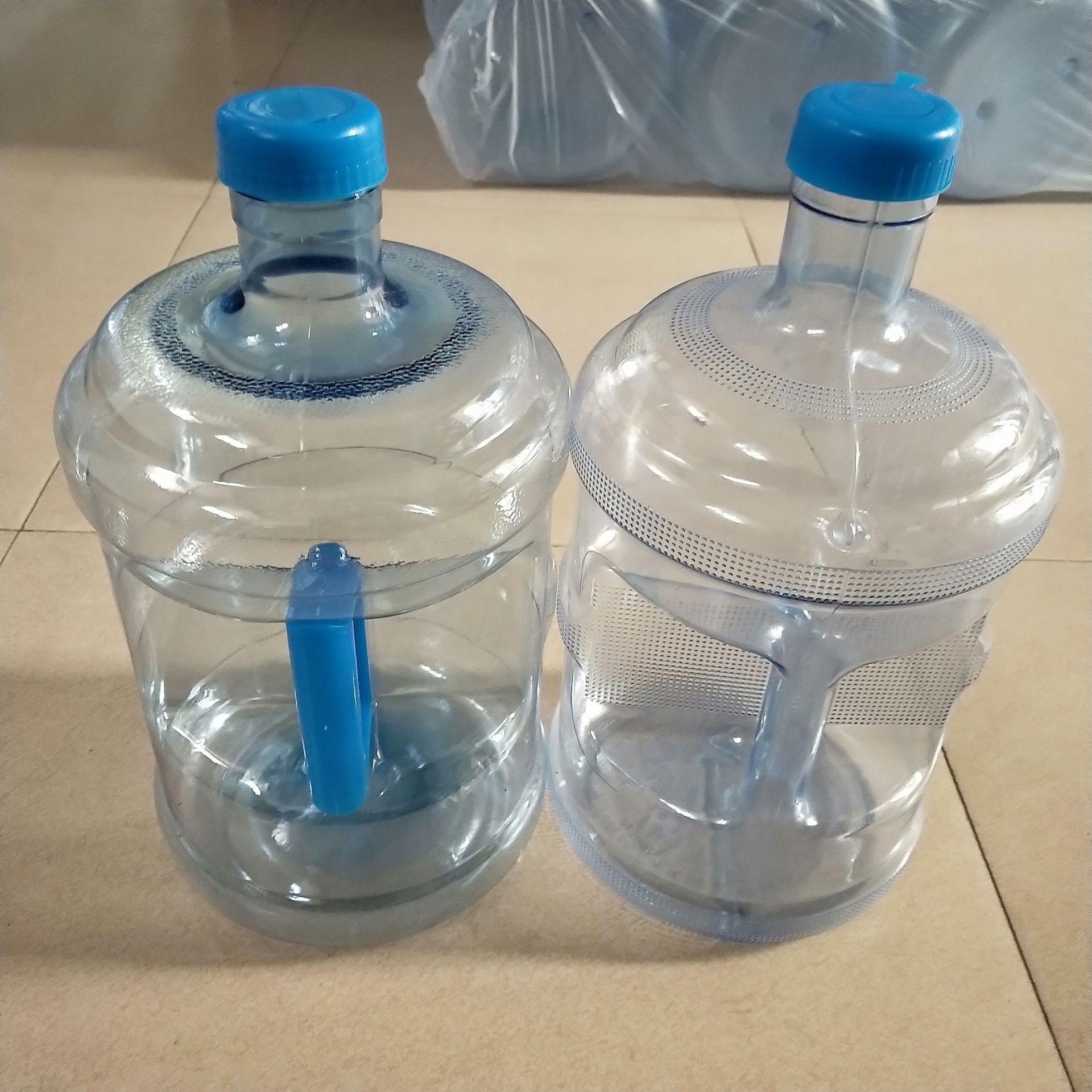 5l-18.9l饮水桶纯净水桶自动售水机桶家用装水pc储水桶矿泉水桶