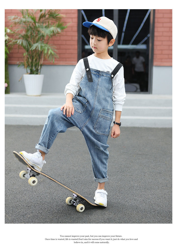 小学生休闲牛仔背带裤儿童中大童男孩子春秋款字母印花长裤子