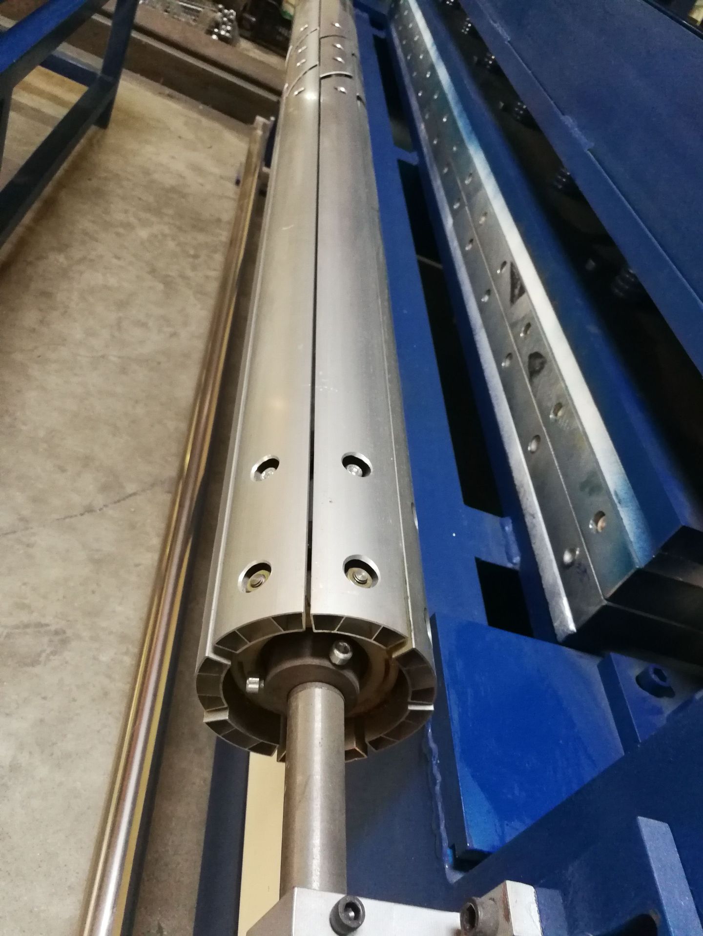 厂家供应平板窗帘海绵床单被罩立体凹凸感压花纹压花机印花机