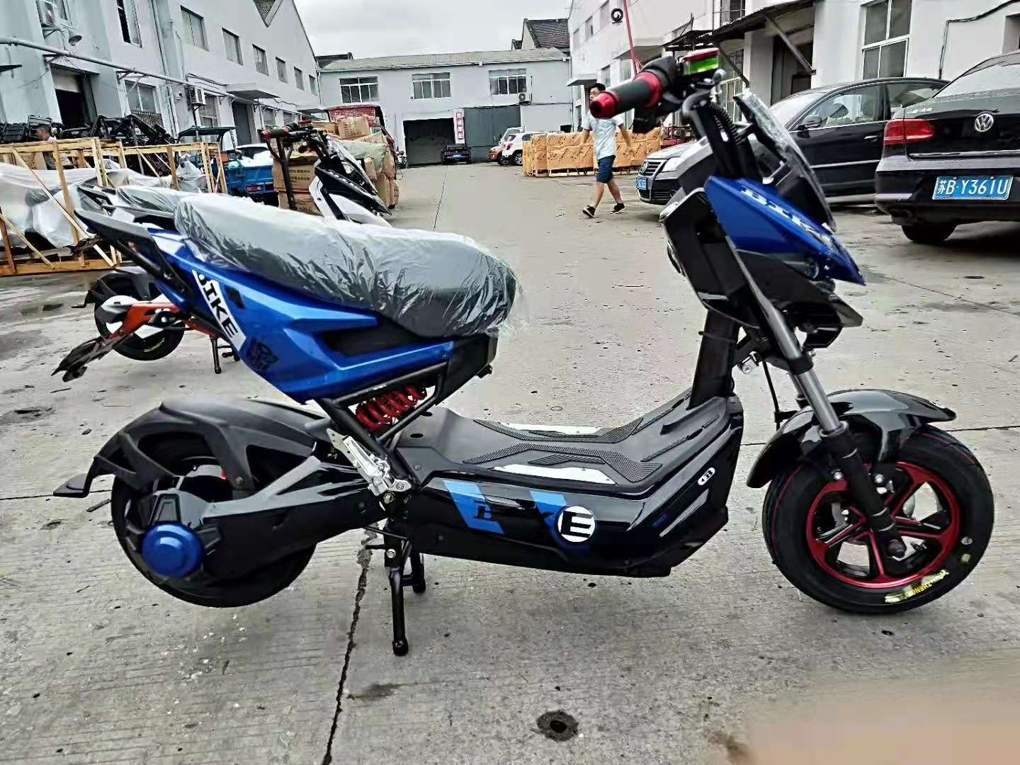 极客电动车小x战警60v72v新款男女成人电摩踏板战速酷车电瓶车