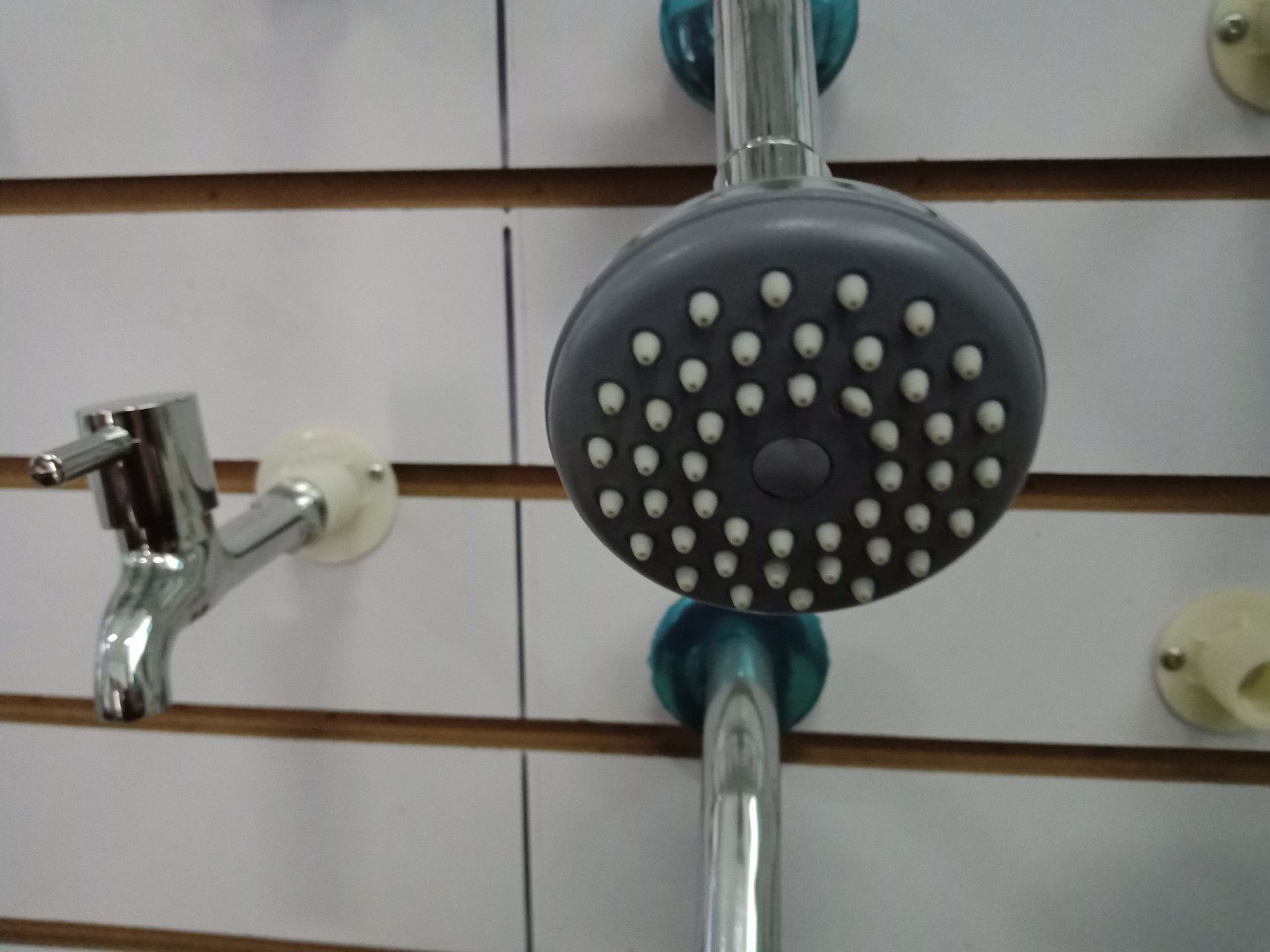 锌合金花洒p017 主销市场意大利 奶嘴出水面 欢迎咨询产品信息