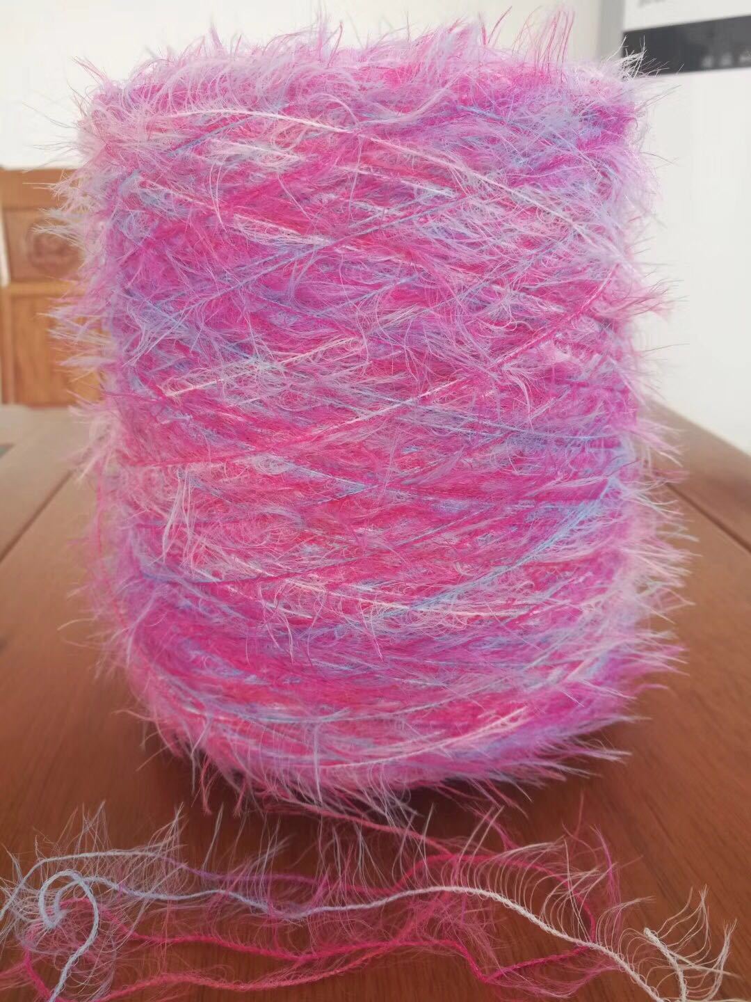 段染羽毛纱 狗仔毛 段染仿貂 1/2/4公分接受各类段染纱 厂家直销