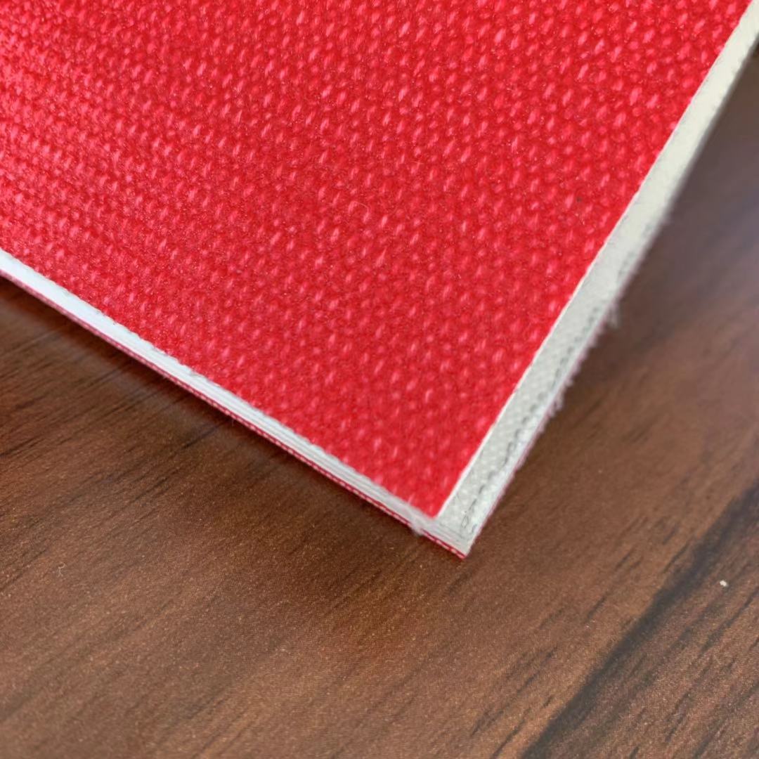 红色双面布纹pvc输送带 江苏泰州防滑加厚输送带定制批发