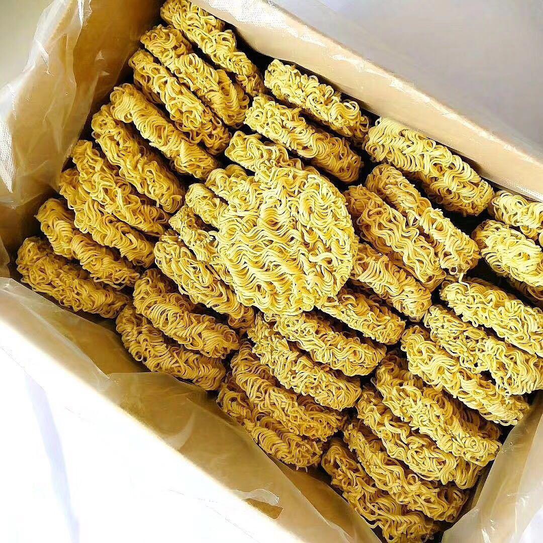 批发方便面整箱 烫面面条麻辣烫面饼怀旧方便面 非油炸散装火锅面