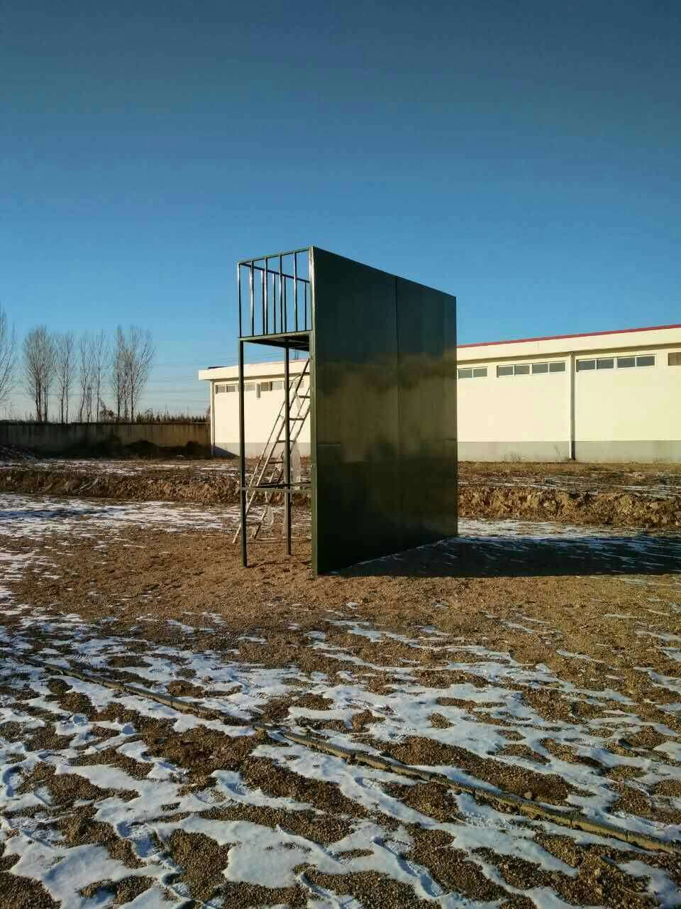 部队训练器材三面体爬杆爬绳软梯攀爬攀登架户外心理体能拓展器材