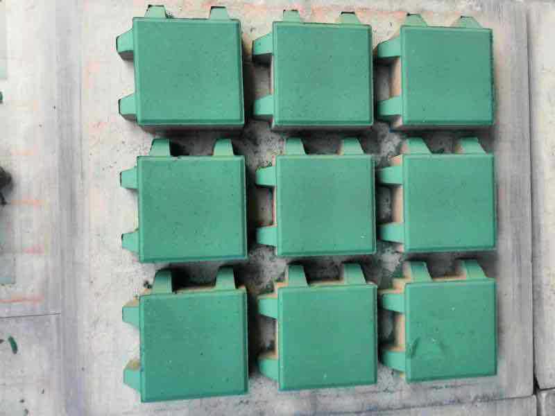 蟹脚植草砖透水砖陶土砖水泥砖停车位多用