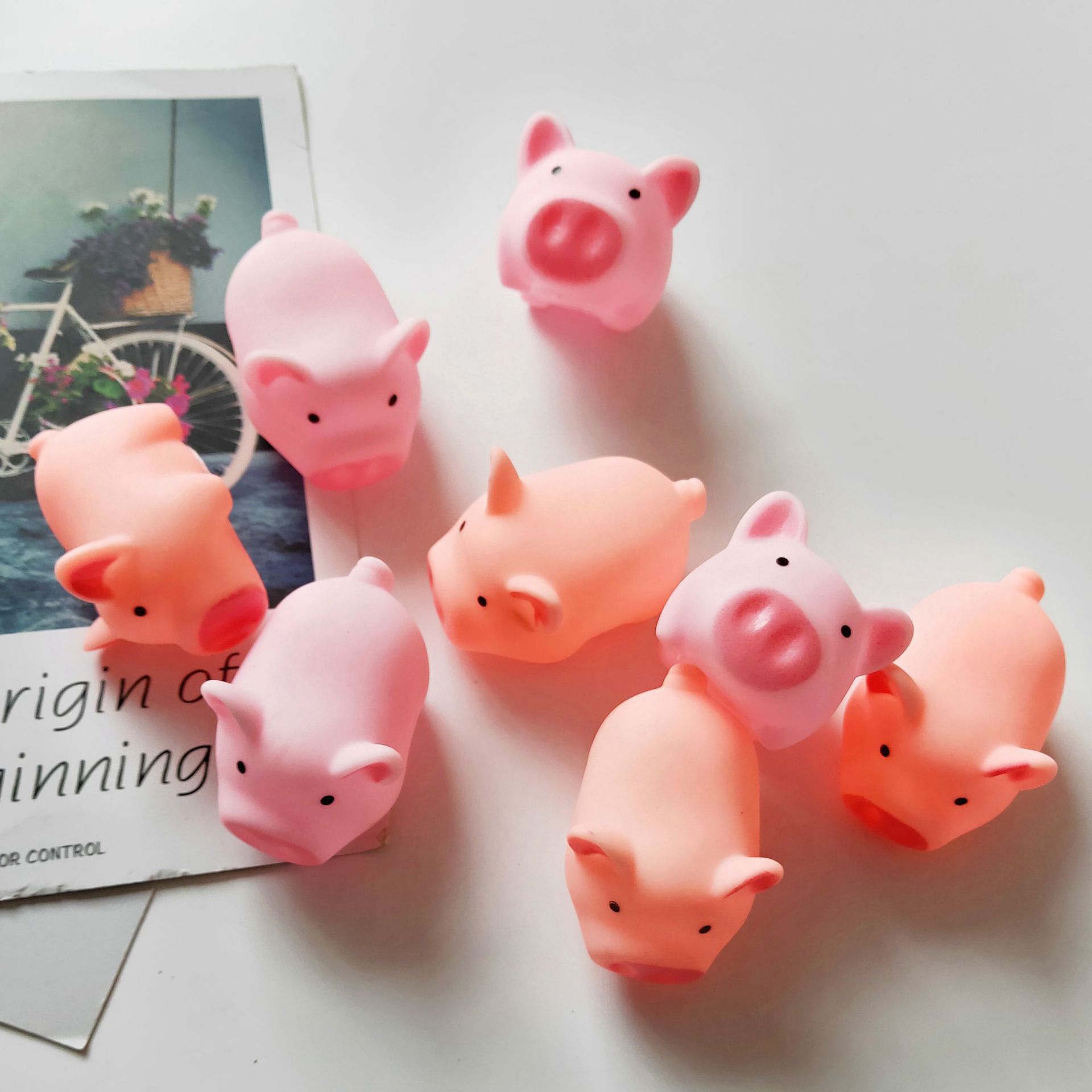 小猪捏捏叫批发捏捏乐解压减压发泄地摊玩具软萌卡通培训学校礼品