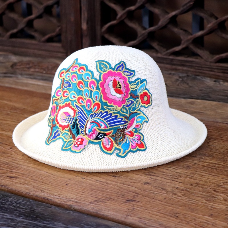新款四季民族风刺绣花圆顶孔雀帽子遮阳帽百搭女士太阳防晒盆帽