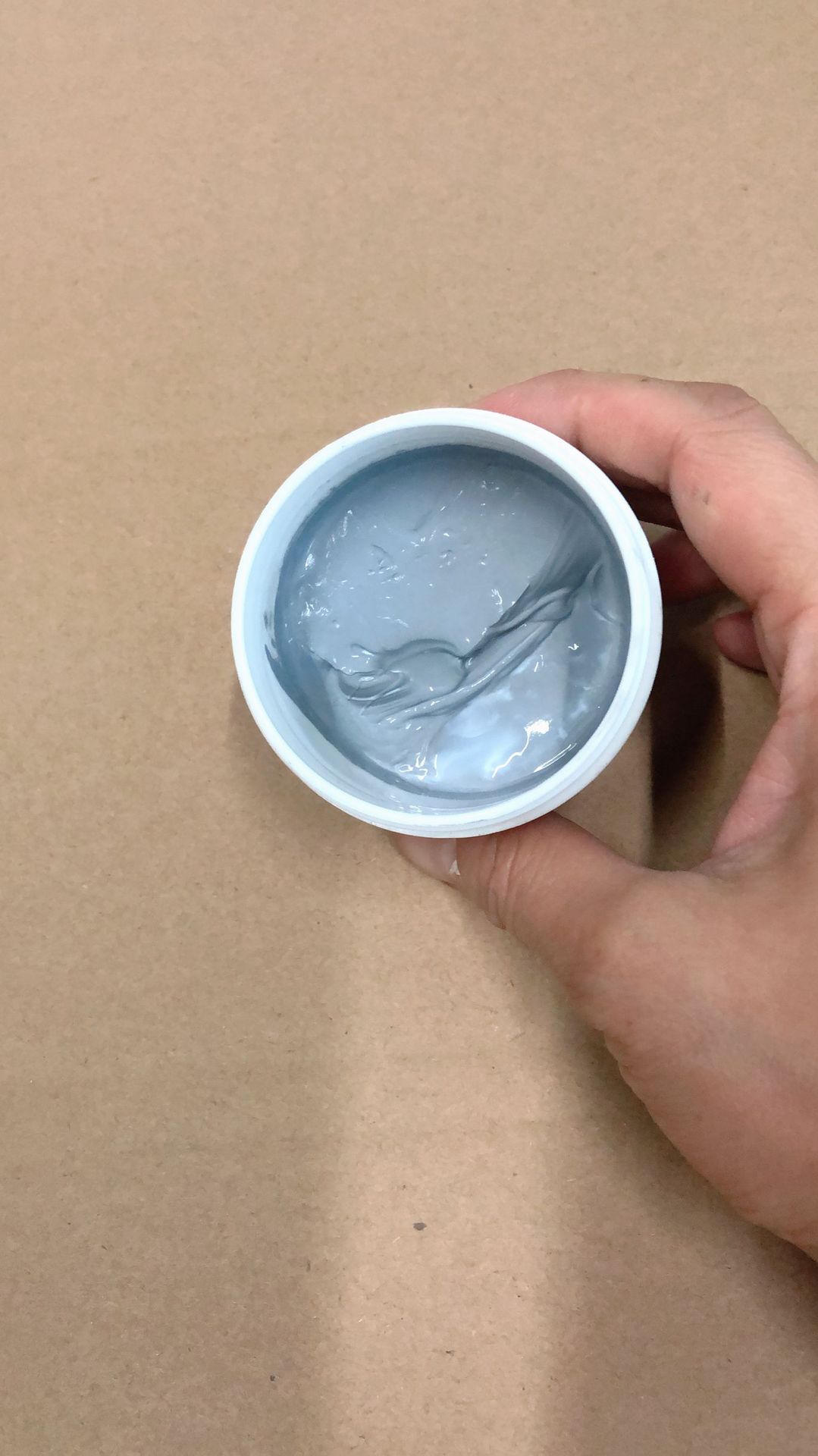 厂家供应导热硅脂3.0 灰色 白色长期不固化散热膏 高导热散热膏