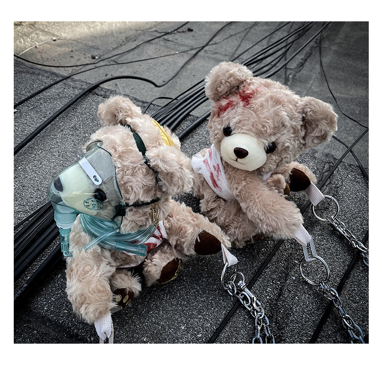 女爵百搭韩版原宿暗黑血腥呼吸机残疾熊玩偶蹦迪斜跨包丧系少女包