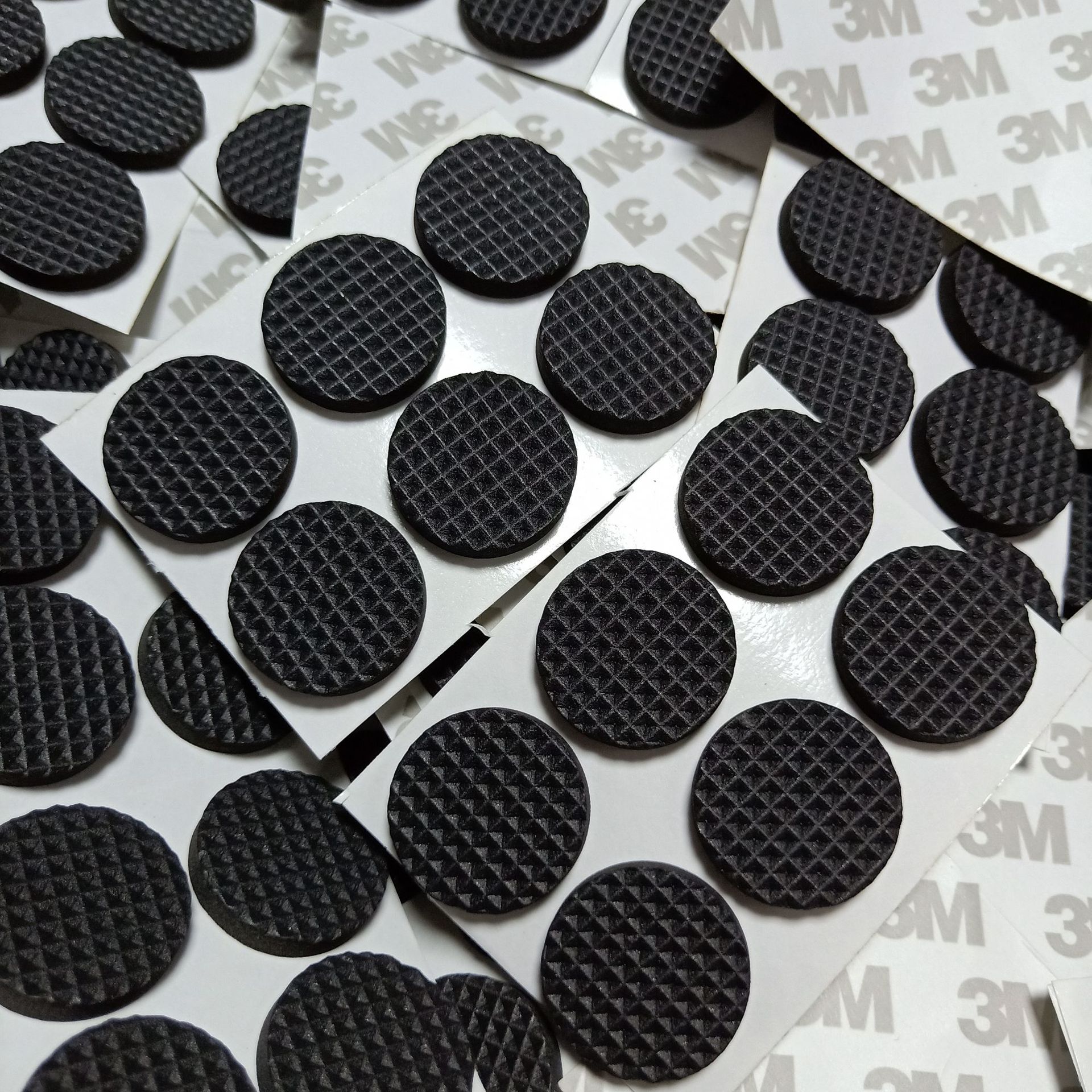 定制背胶硅胶胶垫 自粘橡胶垫片 网格纹家具防滑eva脚垫 eva胶垫