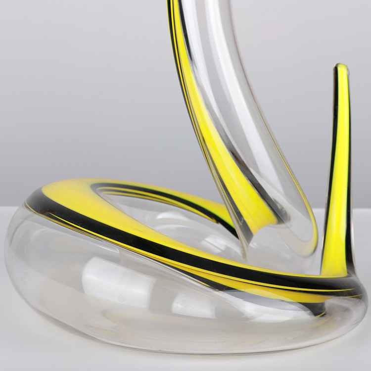 创意异形醒酒器水晶玻璃蛇形分酒器红酒大肚奢华欧美彩色 醒酒器