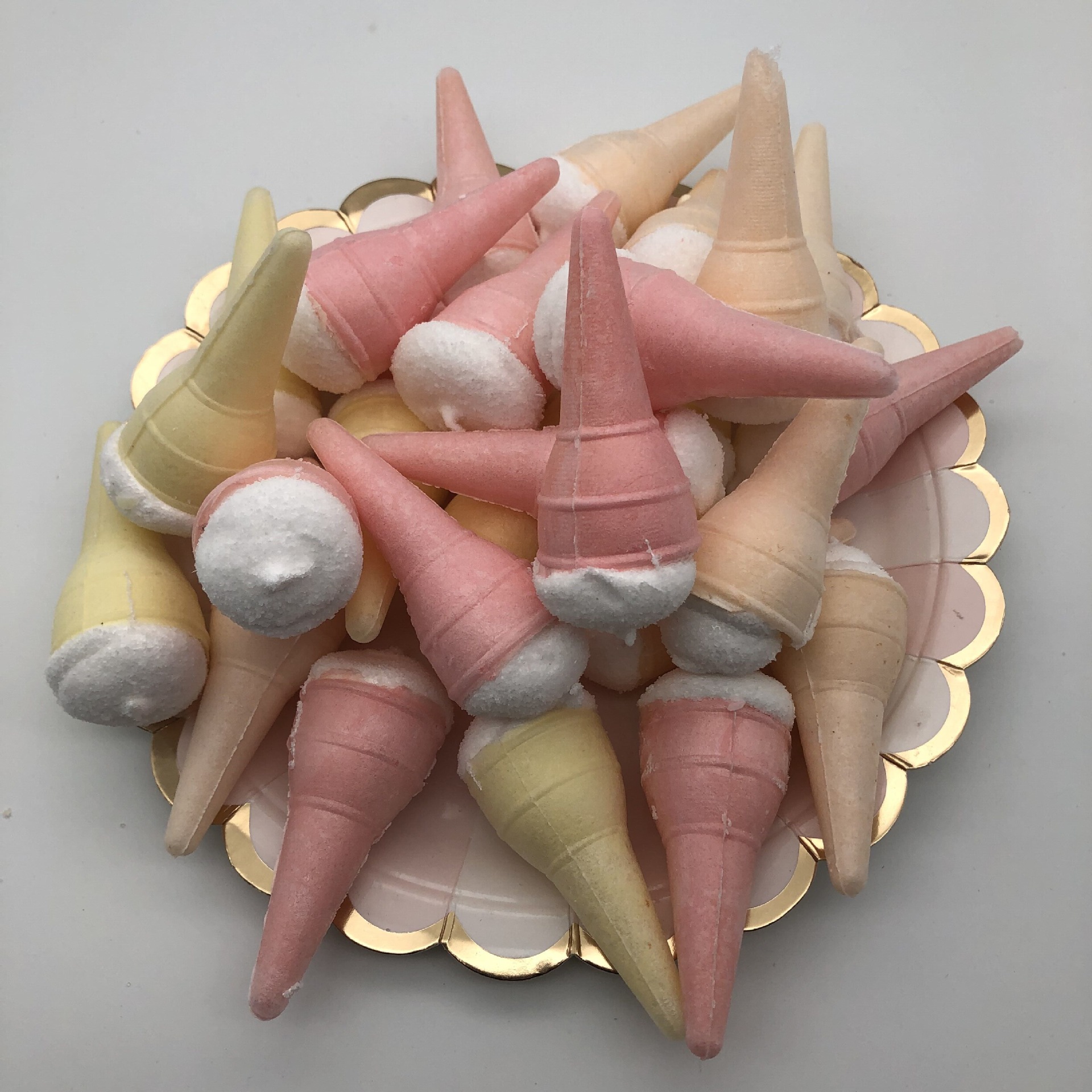 恒森园60克小包装冰淇淋棉花糖批发儿童零食袋装糖果休闲零食批发