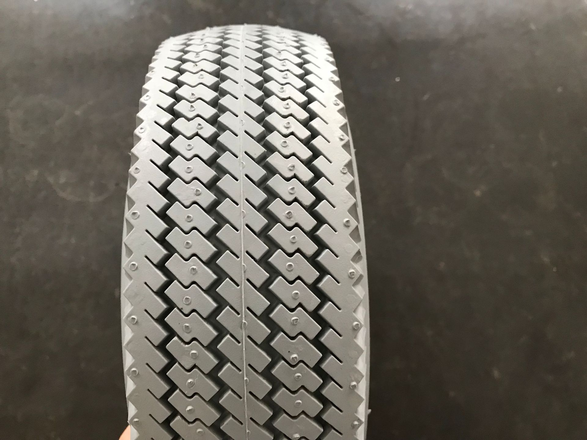 正新轮胎老年代步车观光车清洁车割草机轮胎实心空心真空轮胎