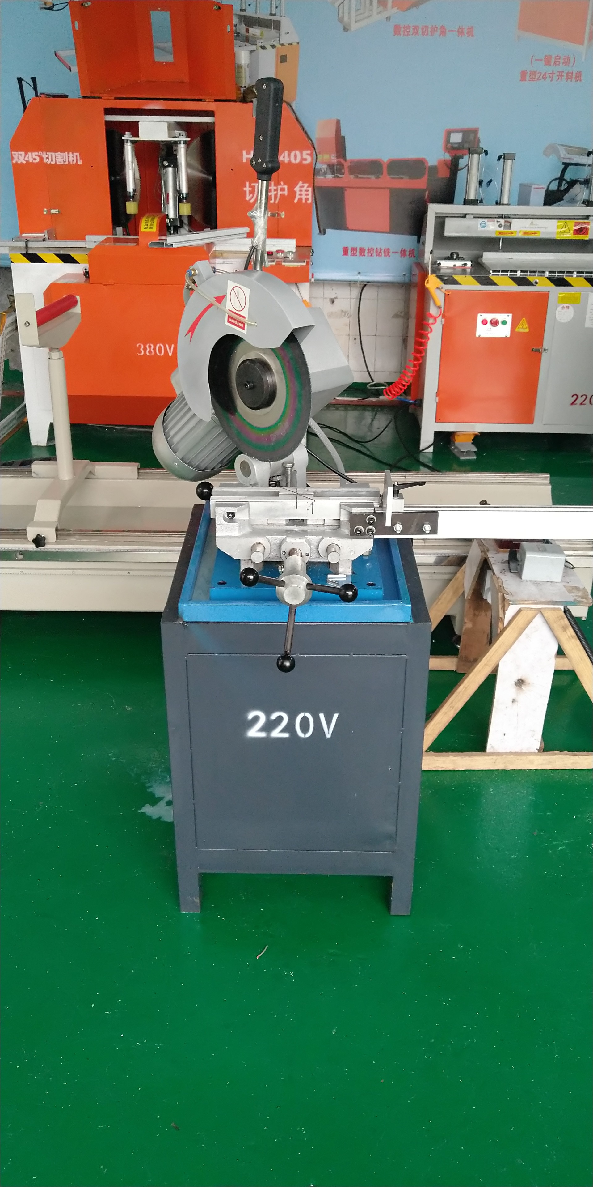 气动不锈钢型材装饰条45度切割机u型t型切割锯格条机开槽机切不断