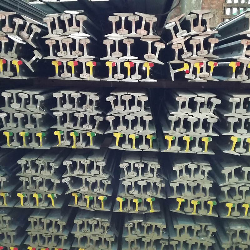 现货批发国标钢轨 u75v轨道钢 邯钢铁轨起重机专用重轨