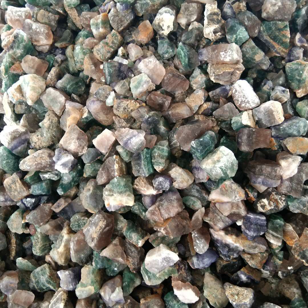 供应萤石萤石颗粒萤石粉高含量萤石原矿