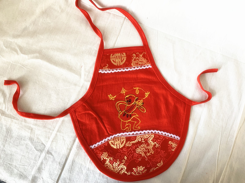 陕北民间工艺品纯手工儿童肚兜围兜十二生肖属相0-3岁满月礼物