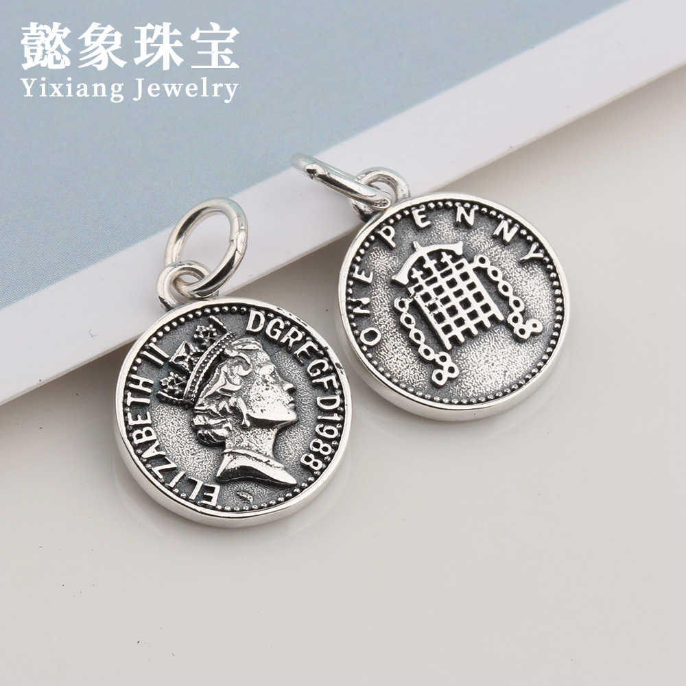 新款s925银复古英国女王头像圆牌项链吊坠dty锁骨链配件挂饰