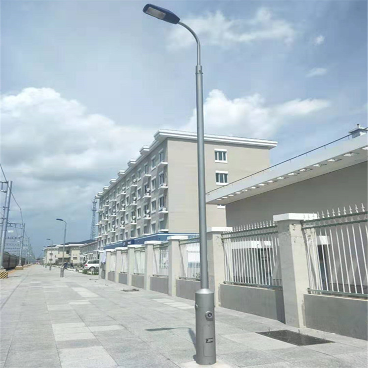 厂家供应双头5米可倾路灯杆8米路灯灯杆手摇涡轮蜗杆可倾路灯杆
