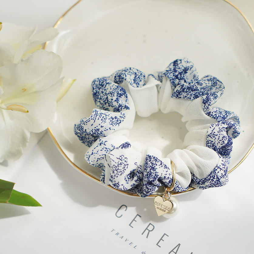 Korean New Blue and White Porcelain Chiffon Cloth Headdress Flower Hair Accessories Female Online Influencer Temperament Korean Style Pearl Large Intestine Hair Ring Wholesale